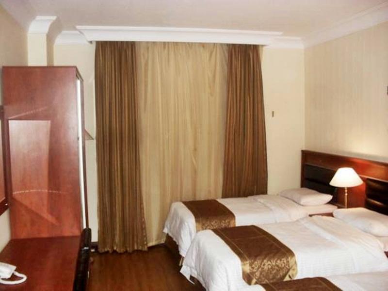 Luxurious Al Rawdah Suites 麦地那 外观 照片