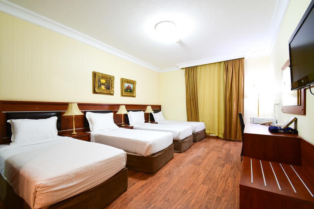 Luxurious Al Rawdah Suites 麦地那 外观 照片
