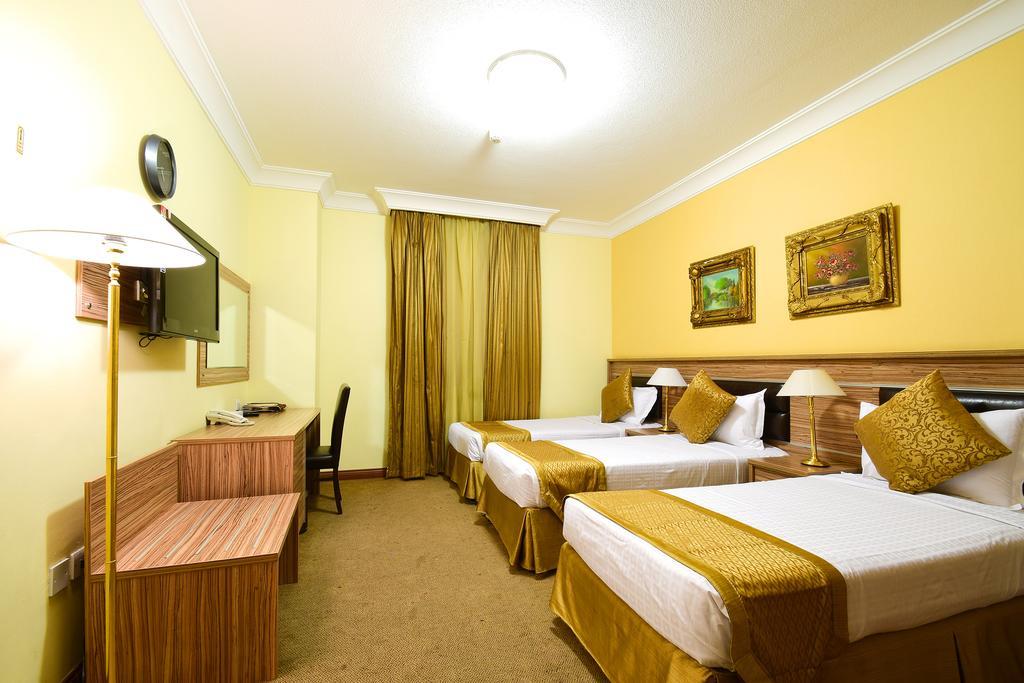 Luxurious Al Rawdah Suites 麦地那 外观 照片