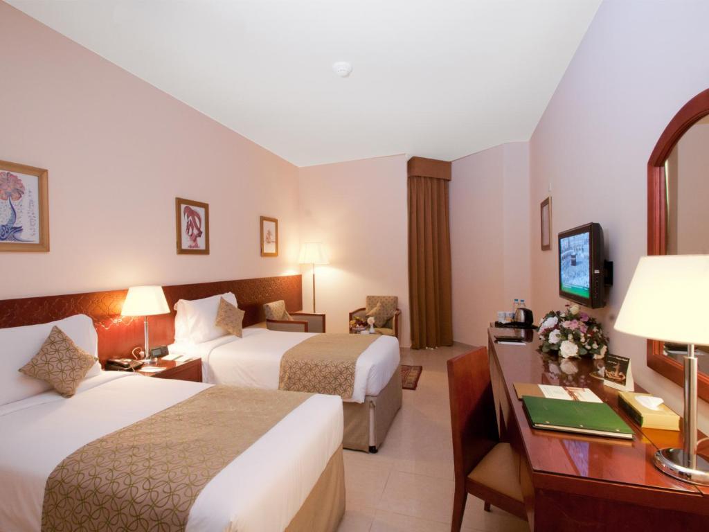 Luxurious Al Rawdah Suites 麦地那 客房 照片