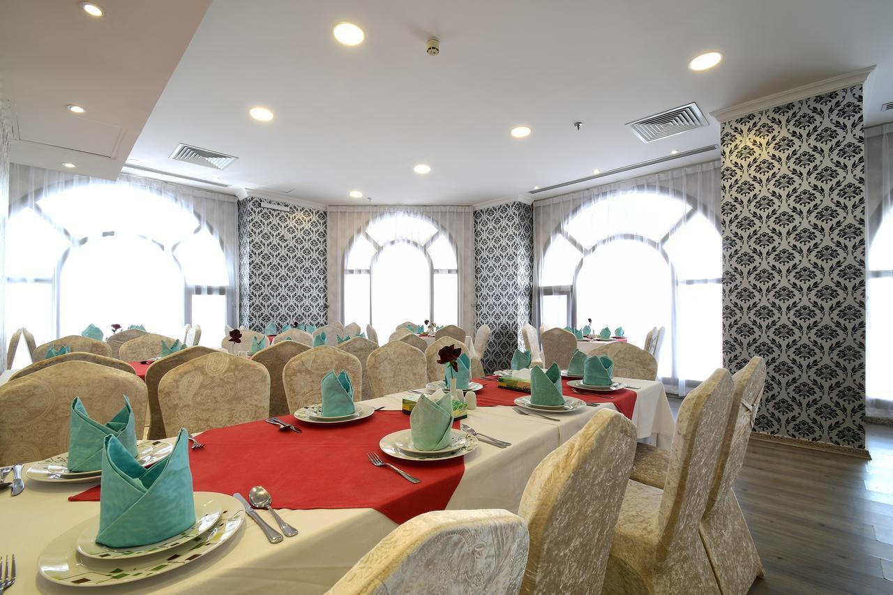 Luxurious Al Rawdah Suites 麦地那 外观 照片