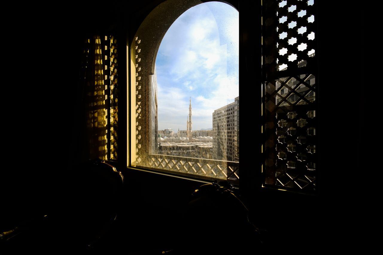Luxurious Al Rawdah Suites 麦地那 外观 照片
